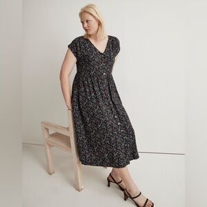 Madewell Button-Front Midi Dress in Awakened Blooms Size L